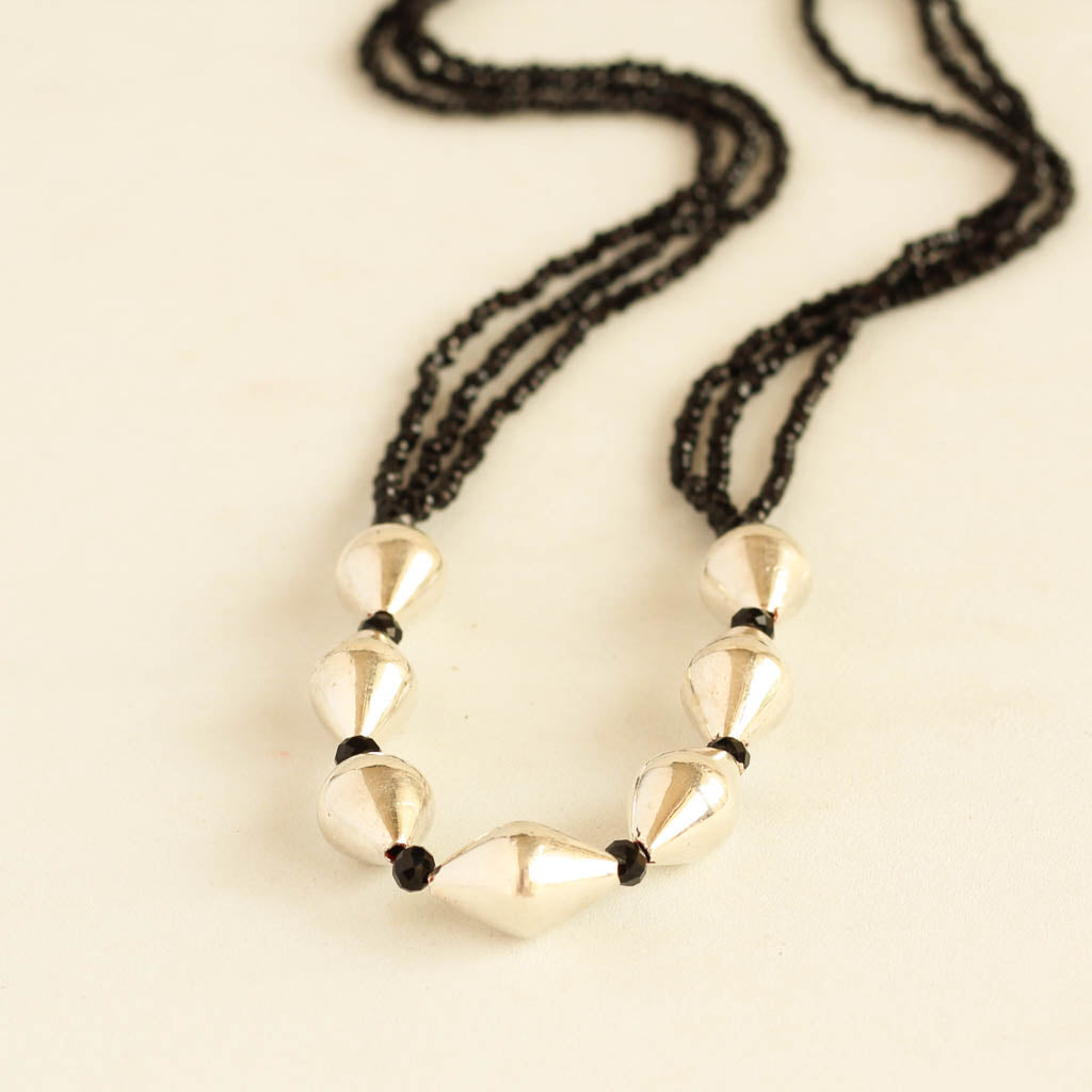 Dholaki Beads Long Mangalsutra