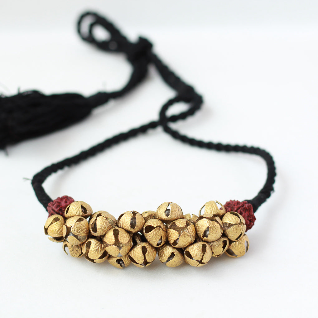 Thread Necklace With – Zivar Creations