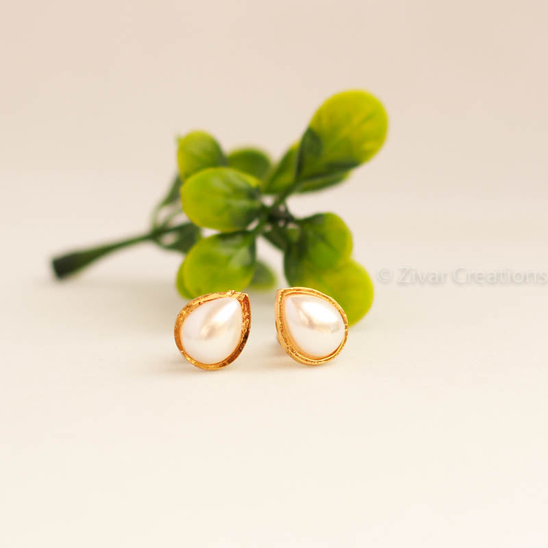 Drop Shape Pearl Stud Earring