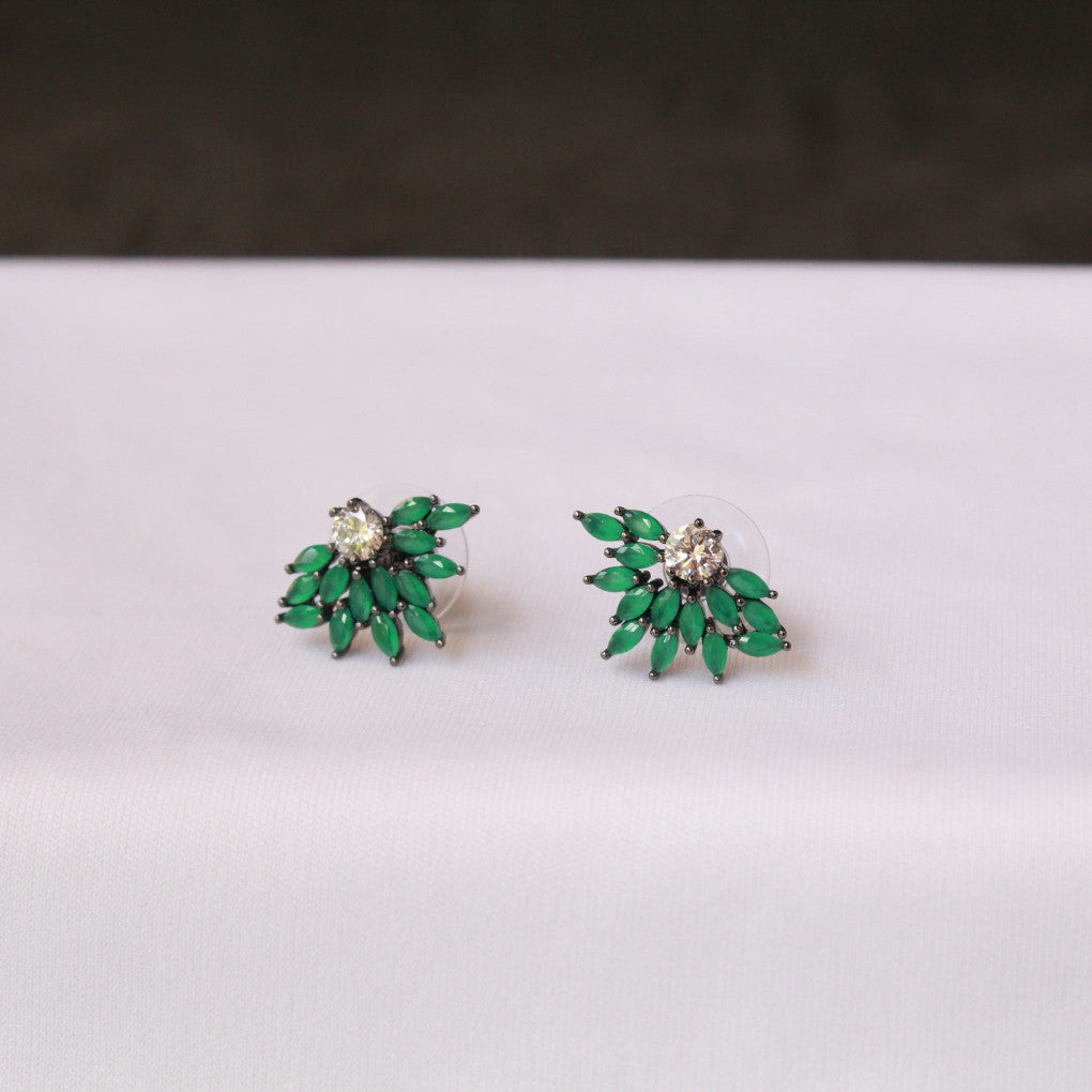 Flower Emerald Oxidised Earring 