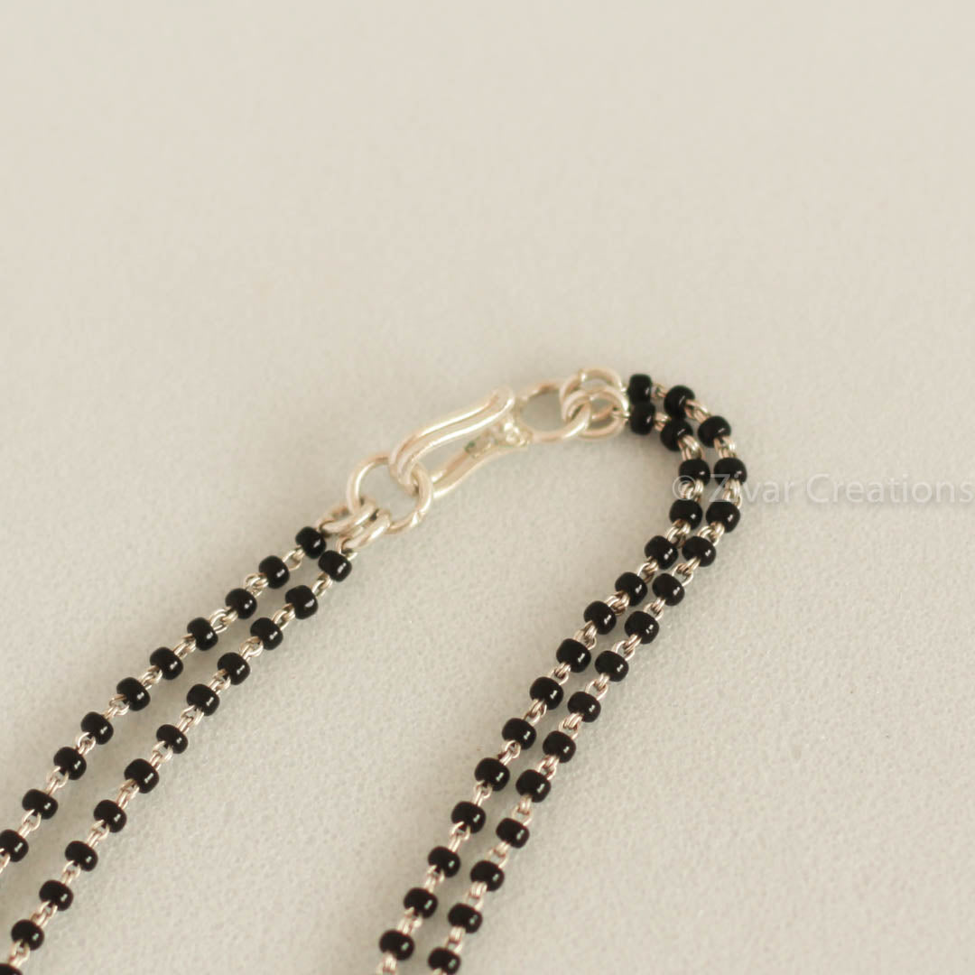 Pure silver mangalsutra chain with changeable lock